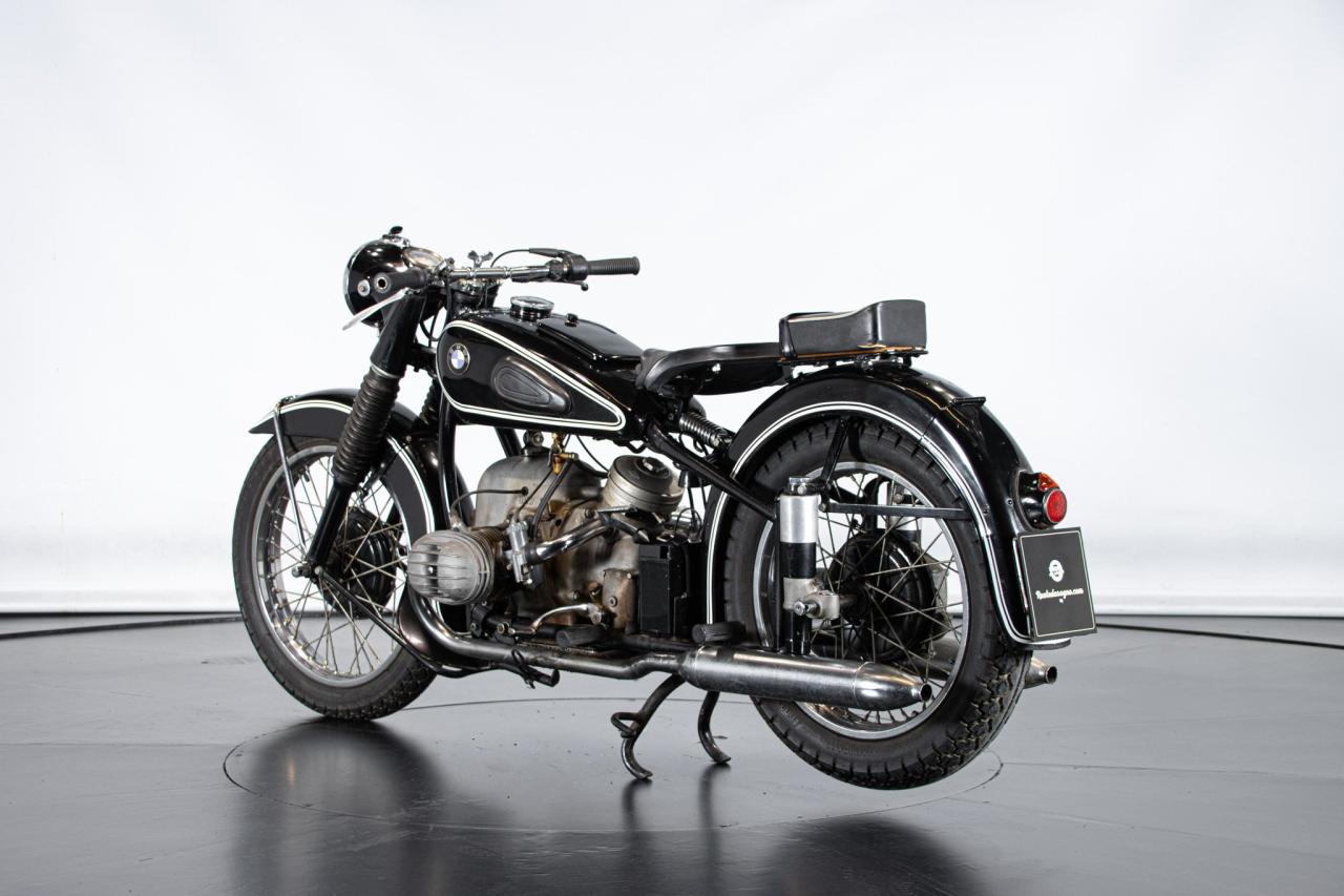 1954 BMW R51