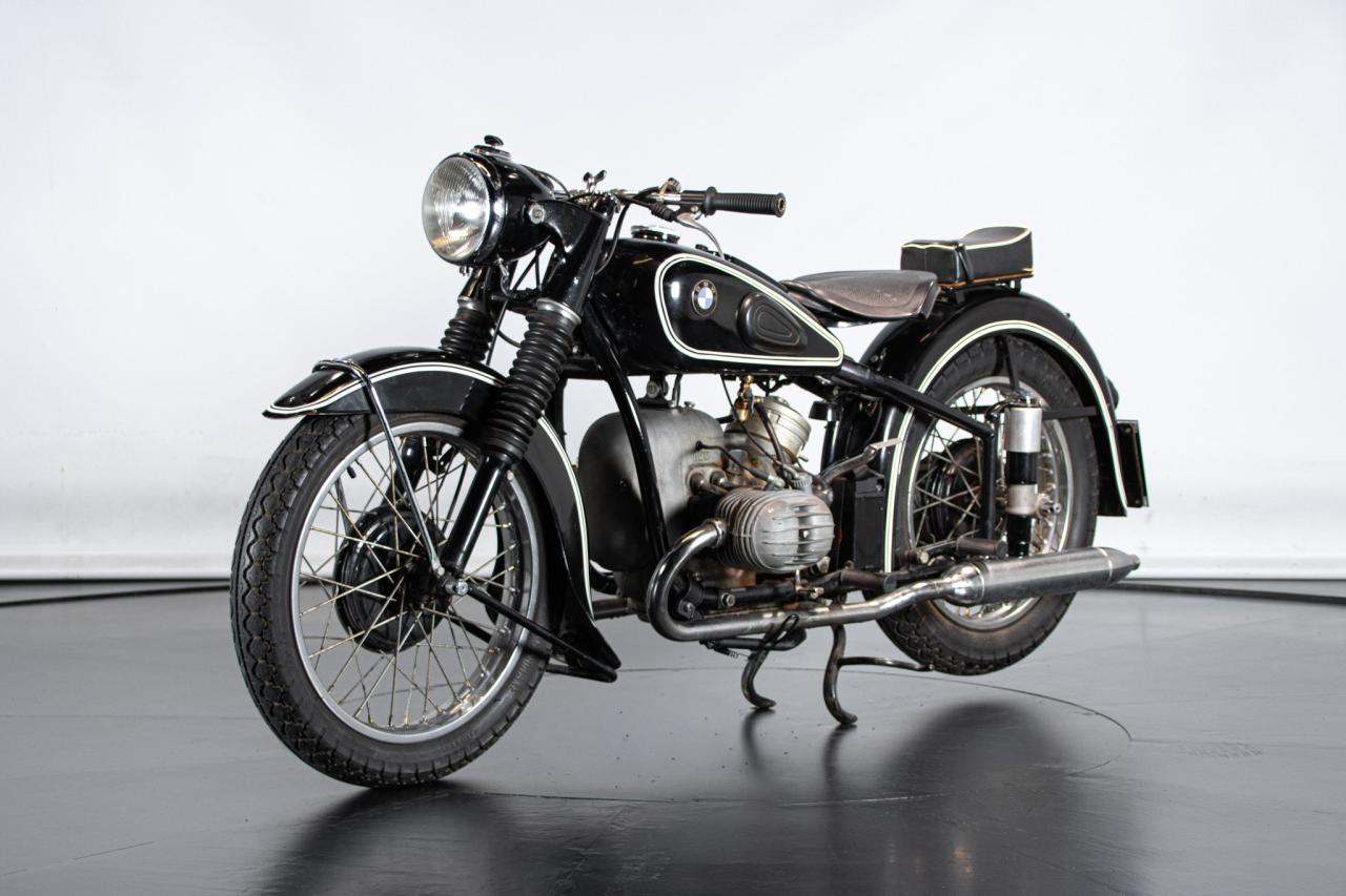 1954 BMW R51