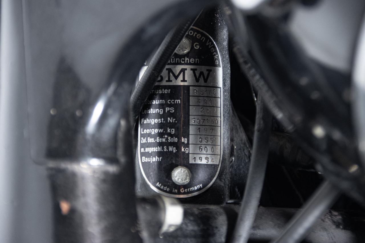 1954 BMW R51