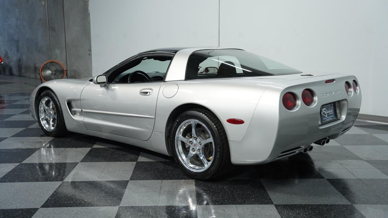 2004 Chevrolet Corvette