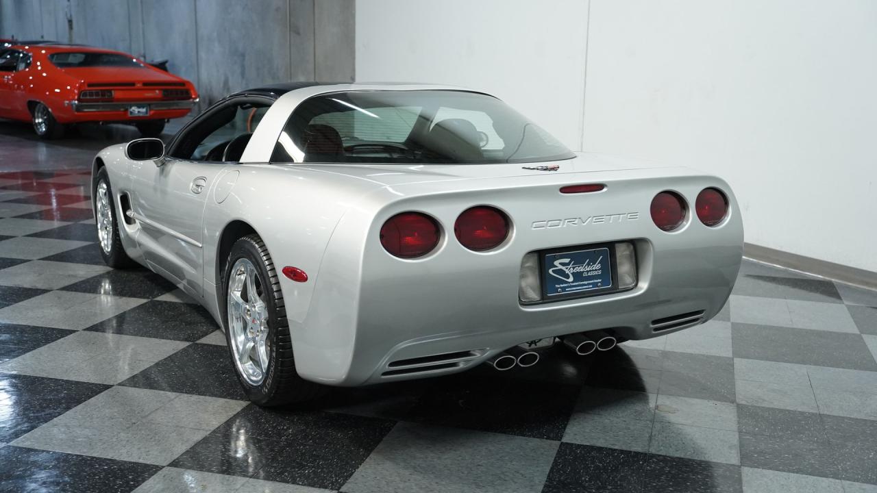 2004 Chevrolet Corvette