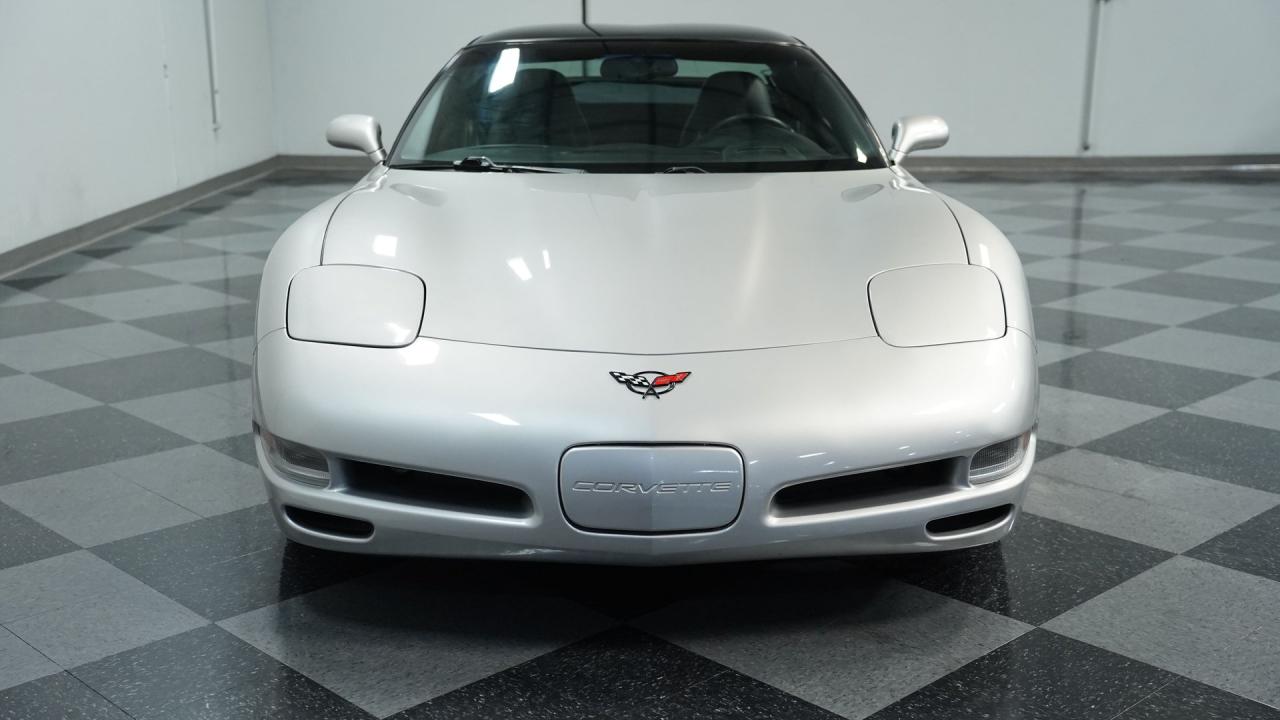 2004 Chevrolet Corvette