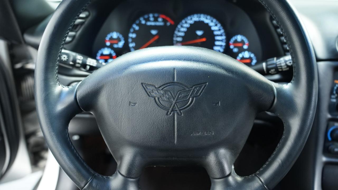2004 Chevrolet Corvette