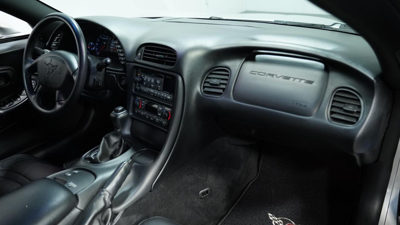 2004 Chevrolet Corvette