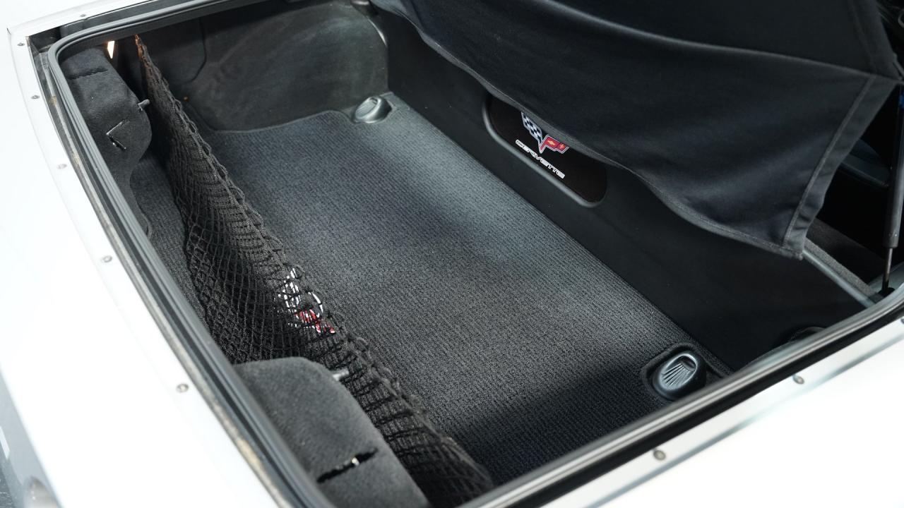 2004 Chevrolet Corvette