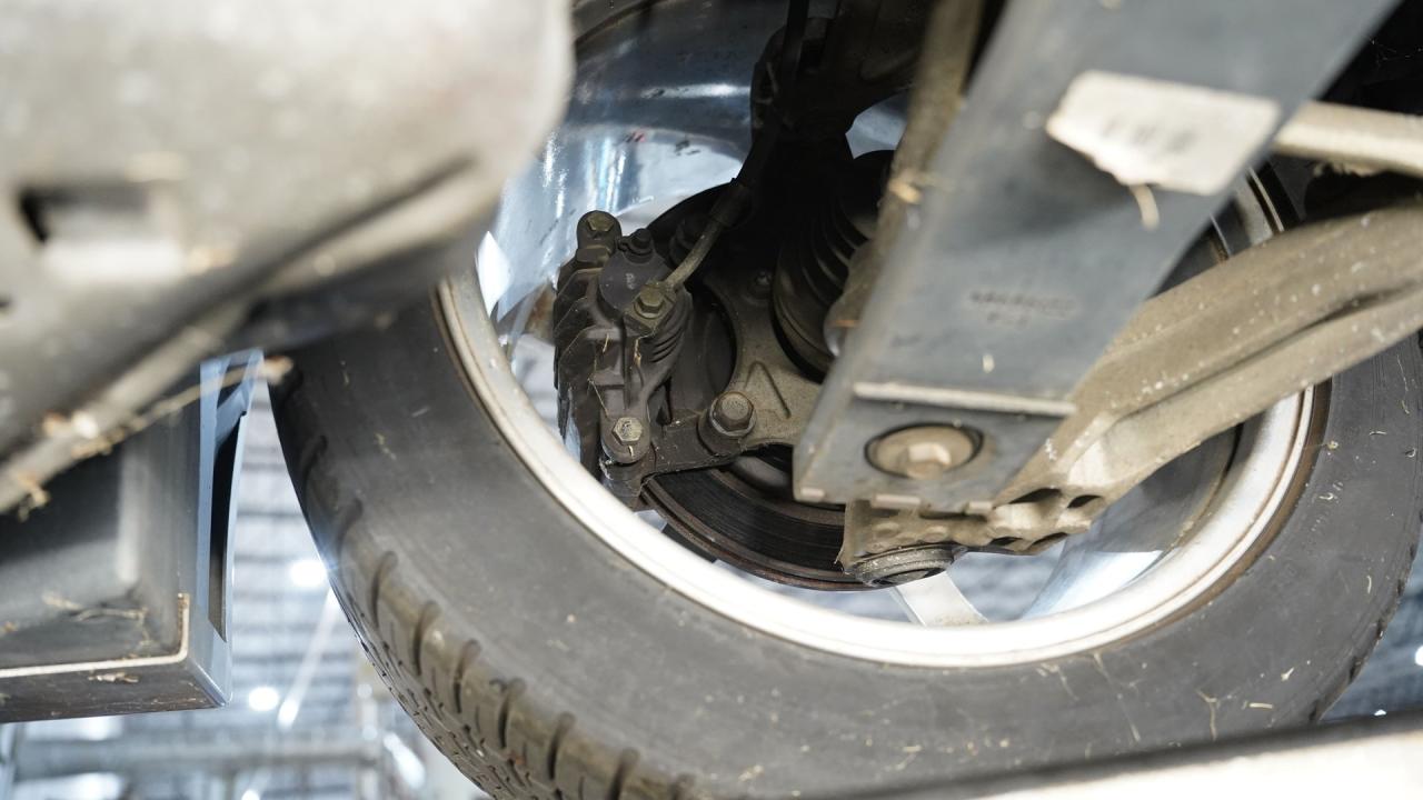 2004 Chevrolet Corvette