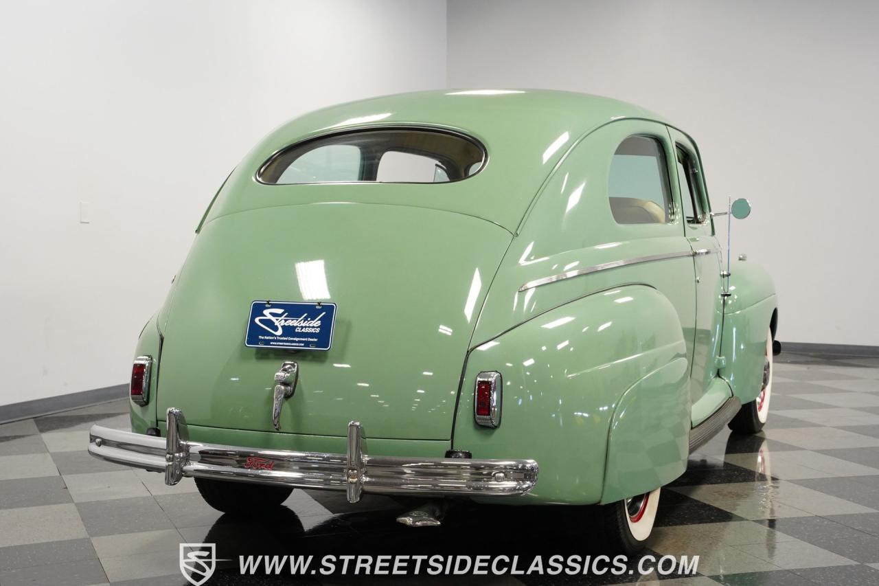 1941 Ford Super Deluxe