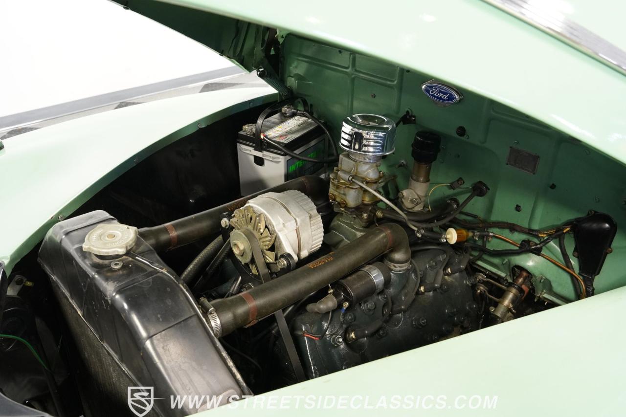 1941 Ford Super Deluxe