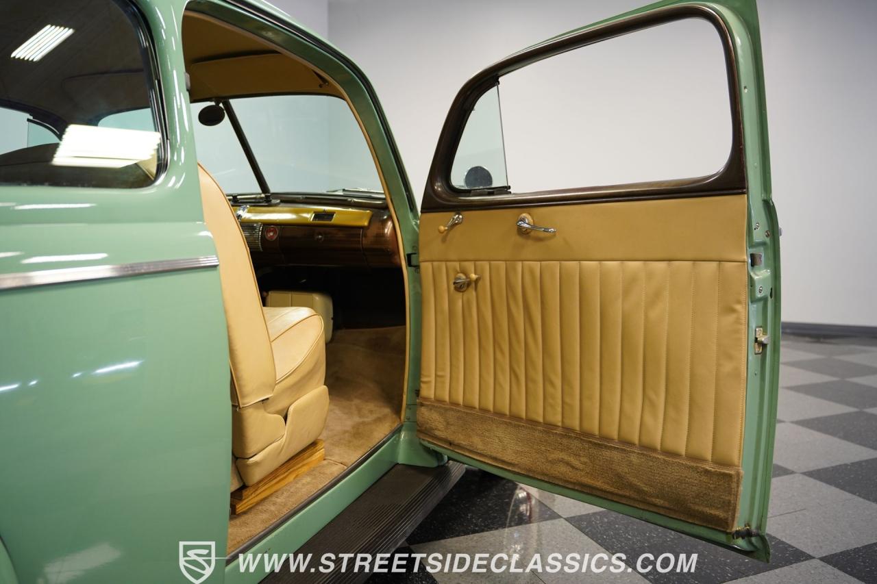 1941 Ford Super Deluxe