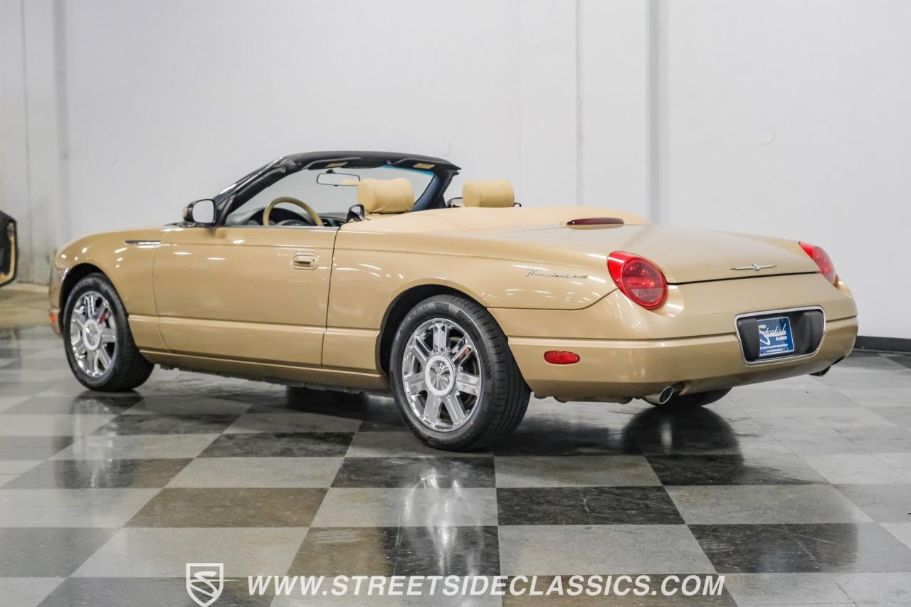 2005 Ford Thunderbird