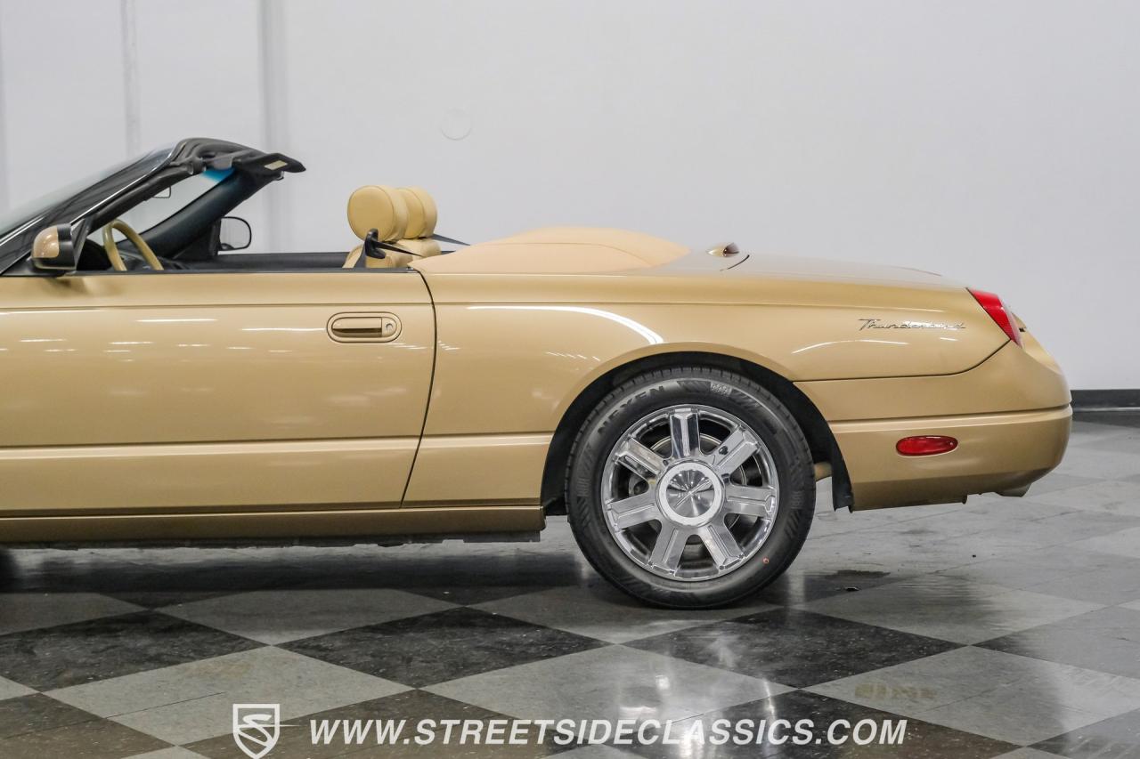 2005 Ford Thunderbird