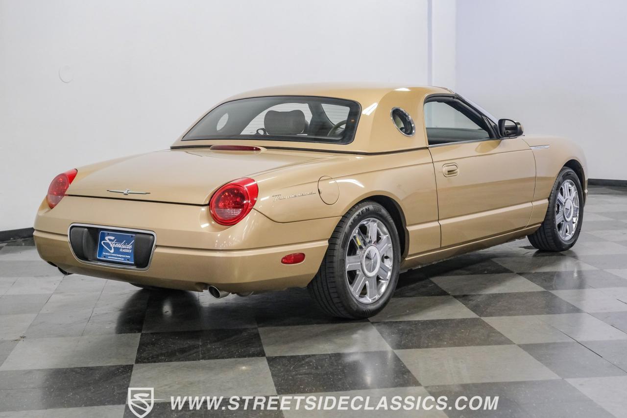 2005 Ford Thunderbird