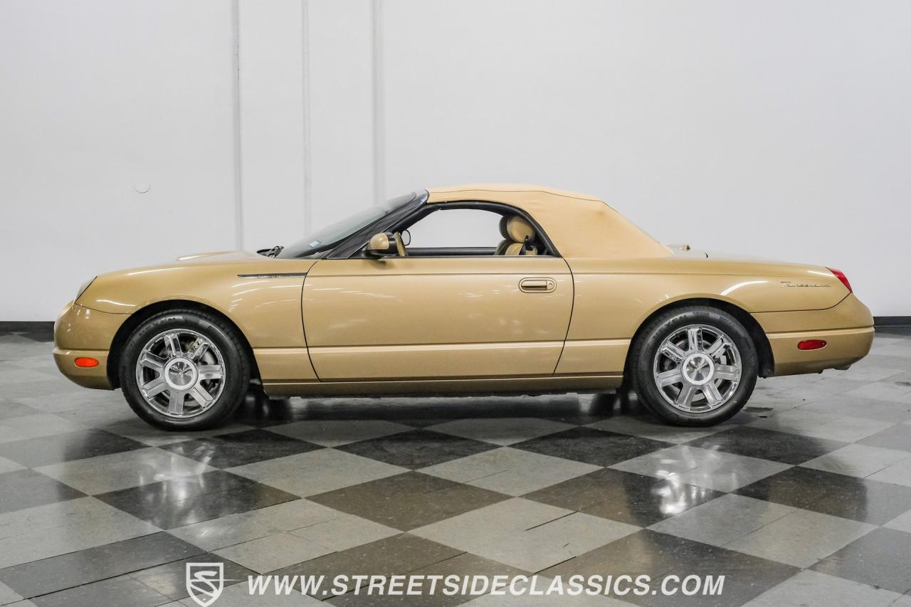 2005 Ford Thunderbird