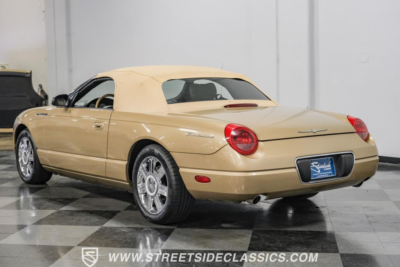 2005 Ford Thunderbird