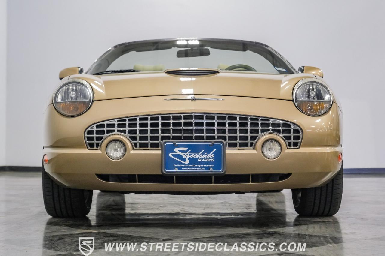 2005 Ford Thunderbird