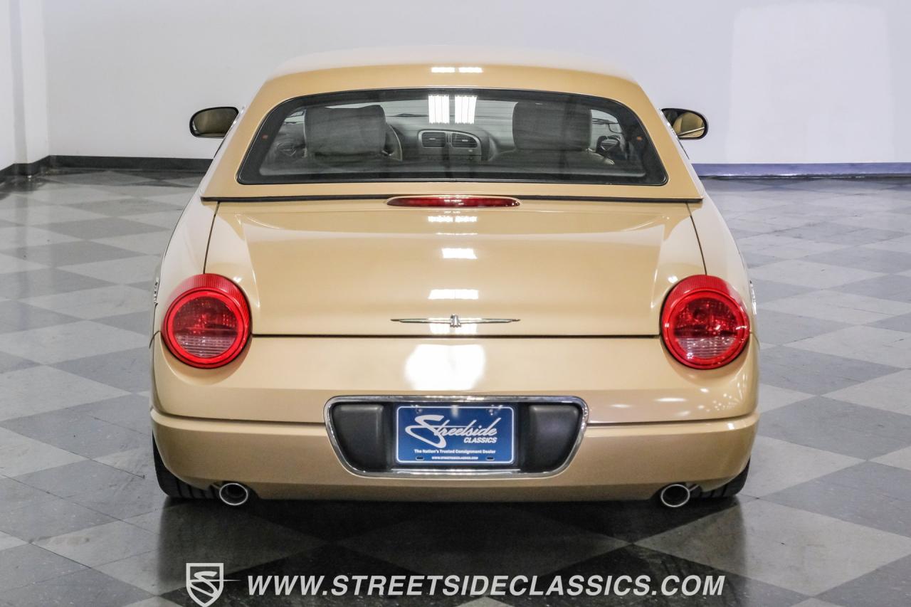 2005 Ford Thunderbird