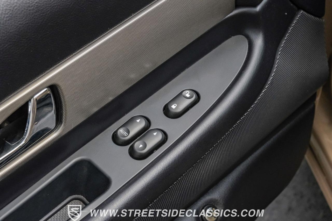 2005 Ford Thunderbird