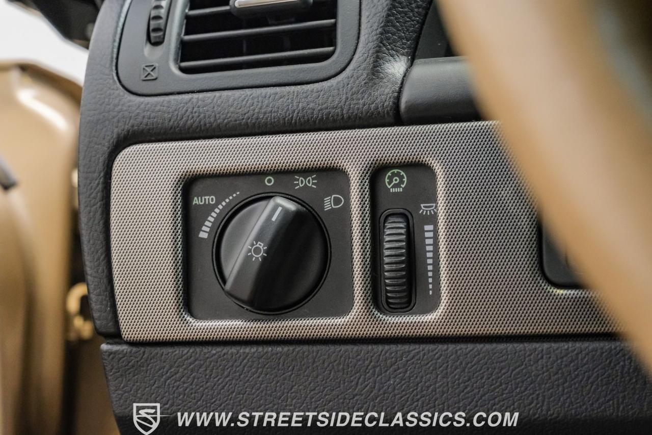 2005 Ford Thunderbird