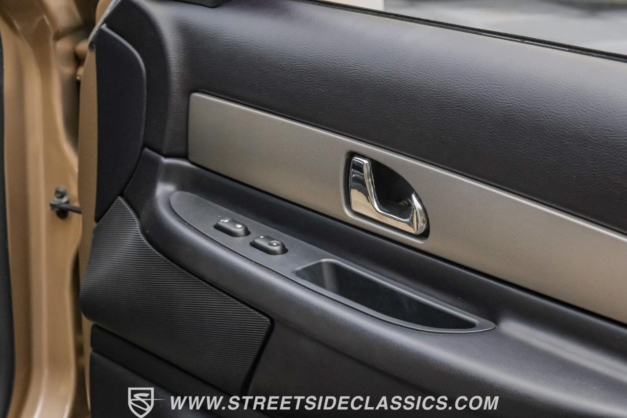 2005 Ford Thunderbird