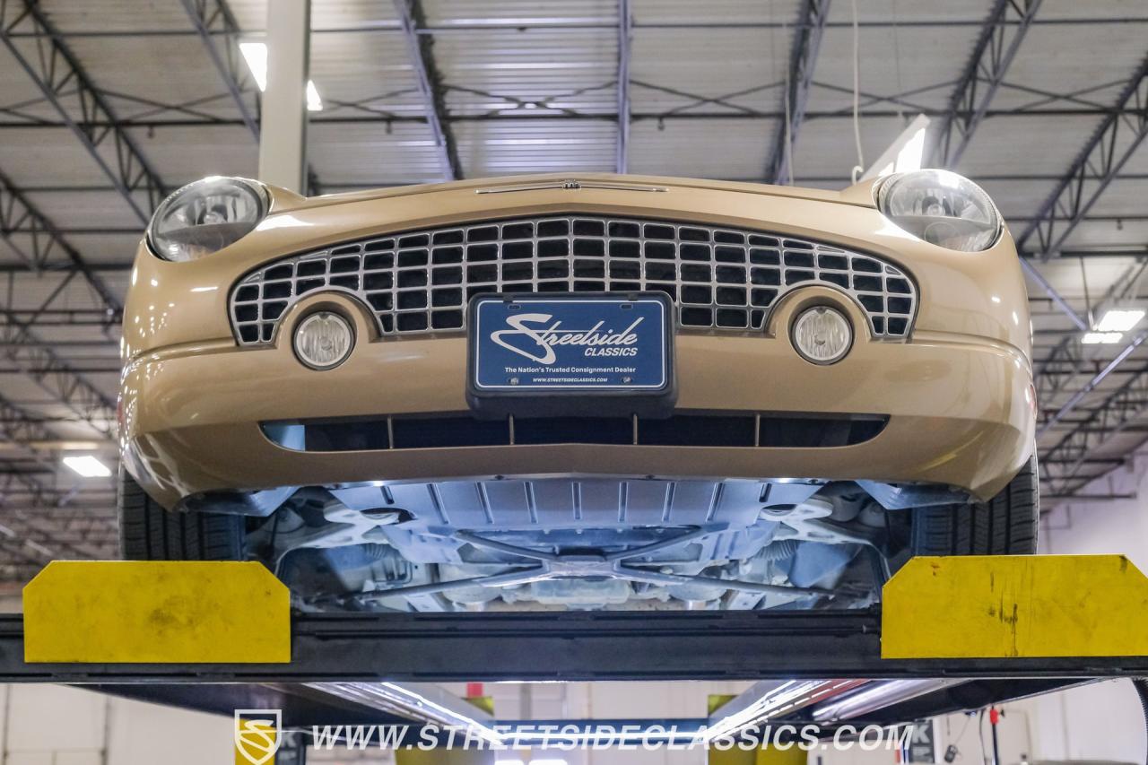 2005 Ford Thunderbird