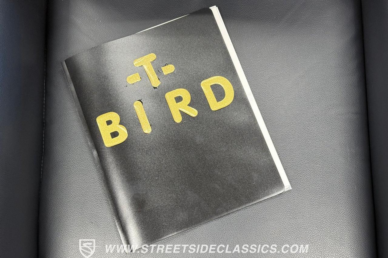 2005 Ford Thunderbird