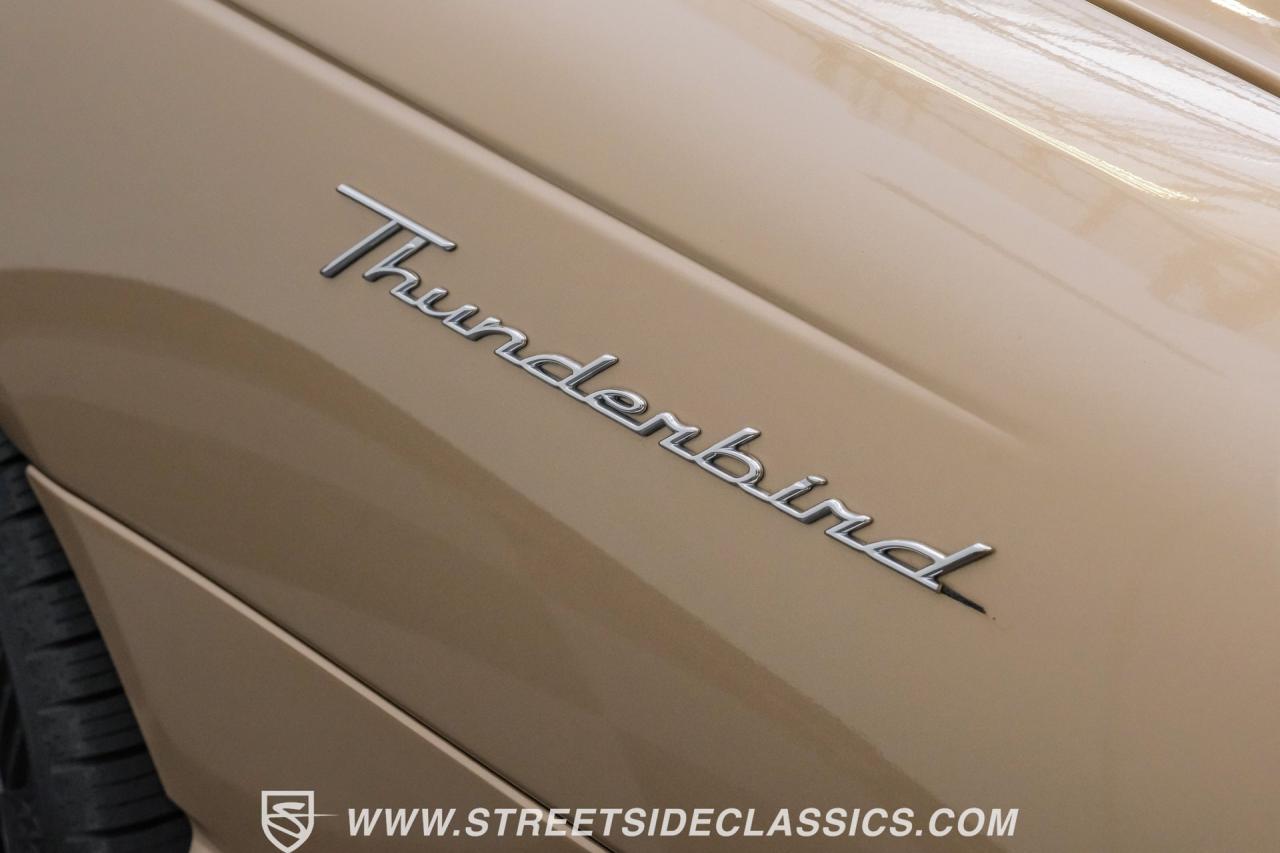 2005 Ford Thunderbird