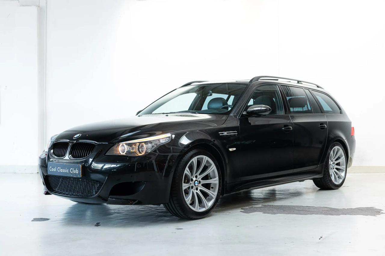 2007 BMW E61 M5 Touring