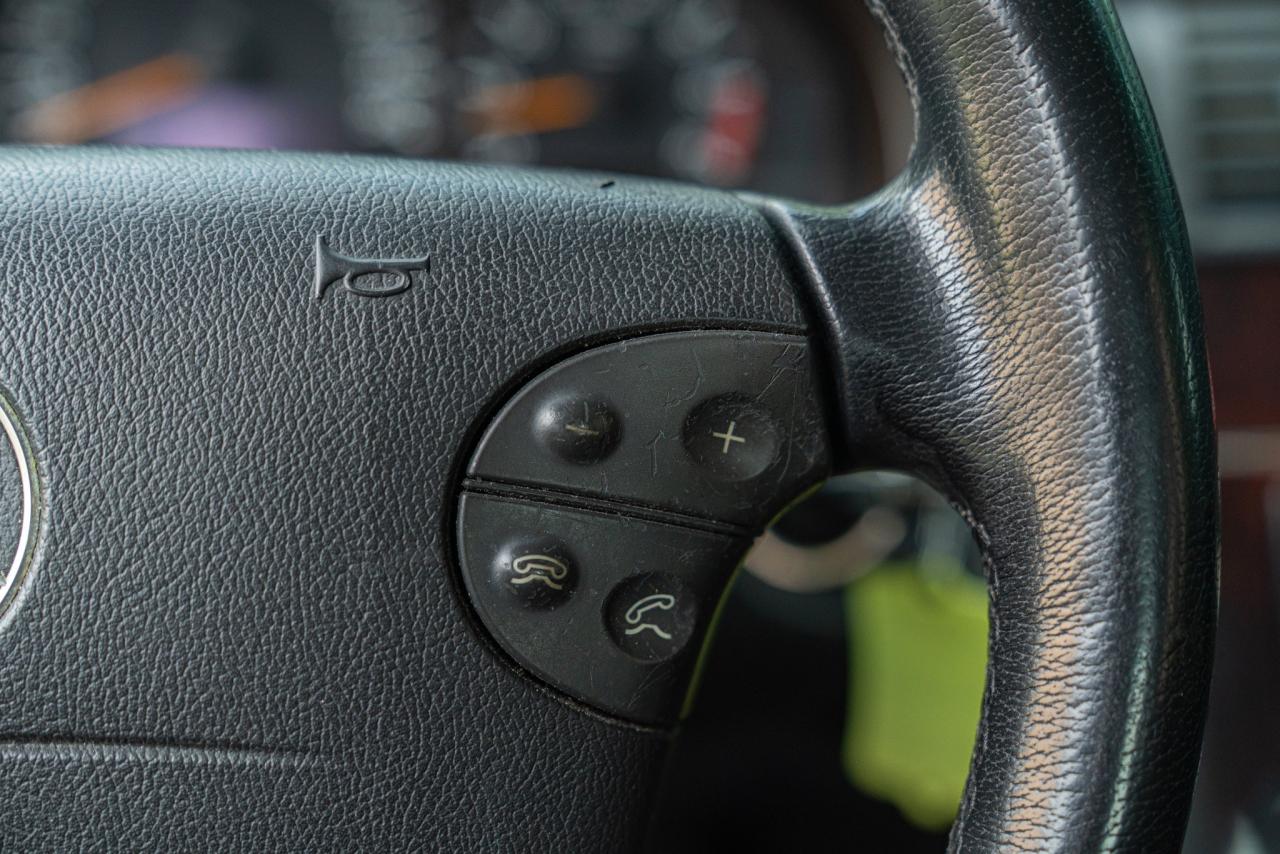 2000 Mercedes - Benz E430 V8