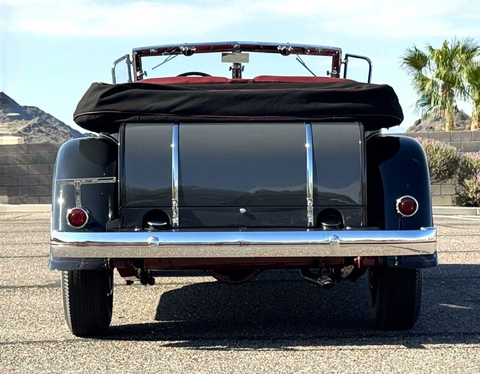 1933 Chrysler CL Imperial Custom Phaeton