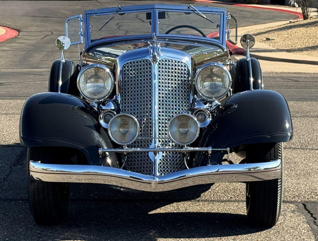1933 Chrysler CL Imperial Custom Phaeton