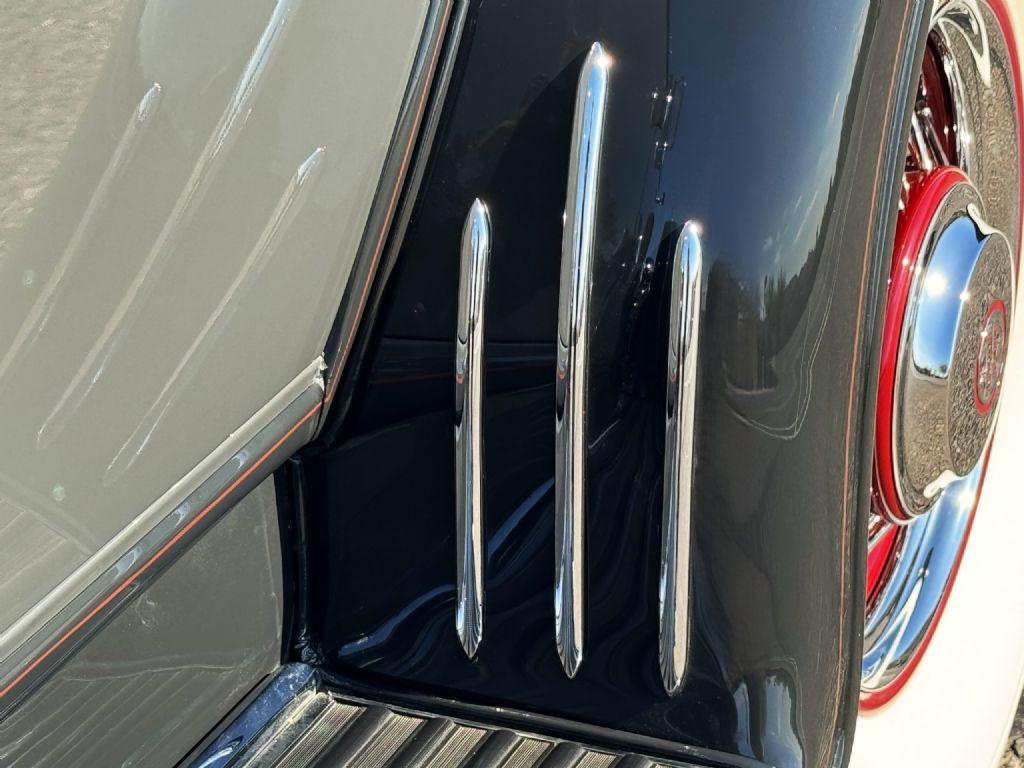 1933 Chrysler CL Imperial Custom Phaeton