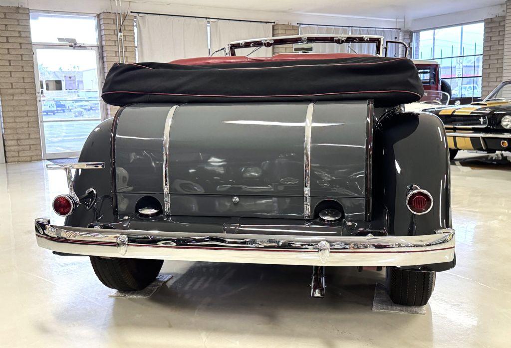 1933 Chrysler CL Imperial Custom Phaeton