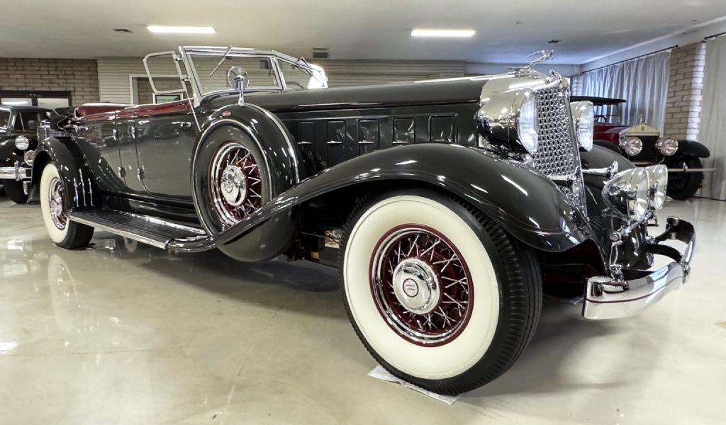 1933 Chrysler CL Imperial Custom Phaeton