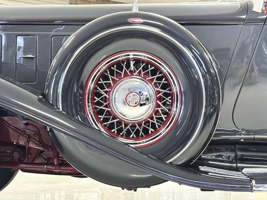 1933 Chrysler CL Imperial Custom Phaeton