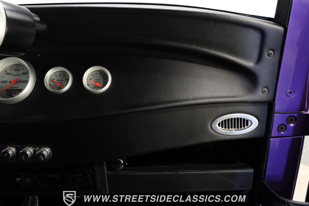 1932 Ford 5-Window Coupe