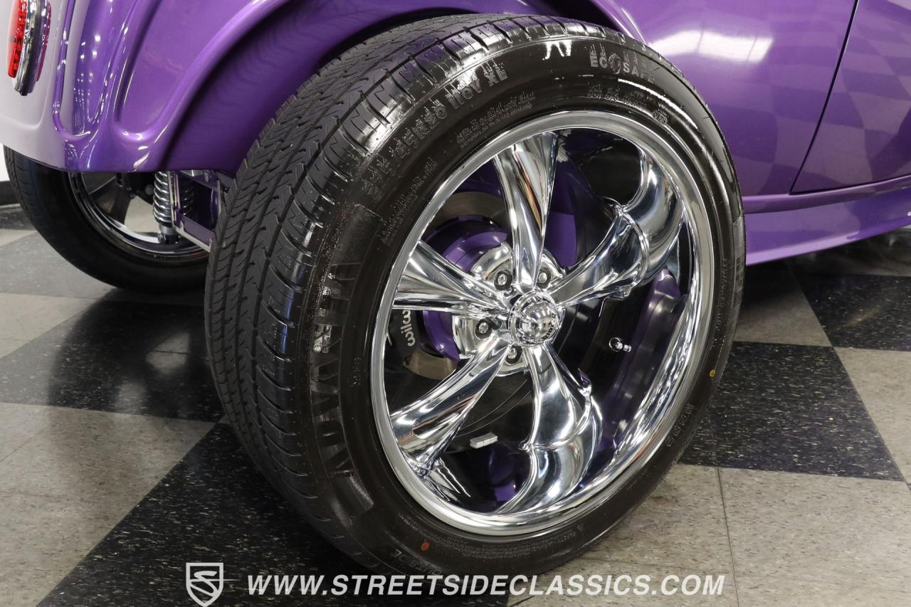 1932 Ford 5-Window Coupe