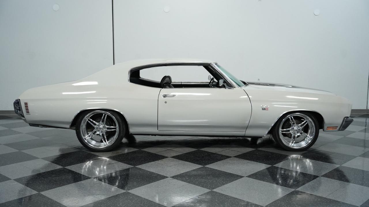 1970 Chevrolet Chevelle LS2 Restomod