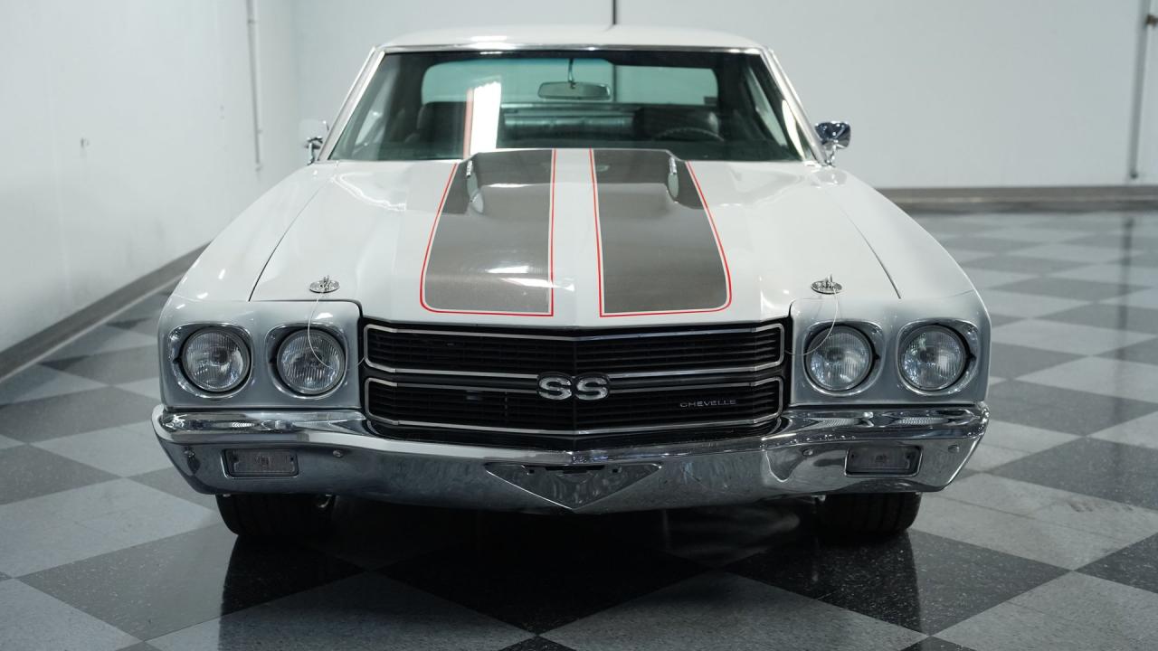 1970 Chevrolet Chevelle LS2 Restomod