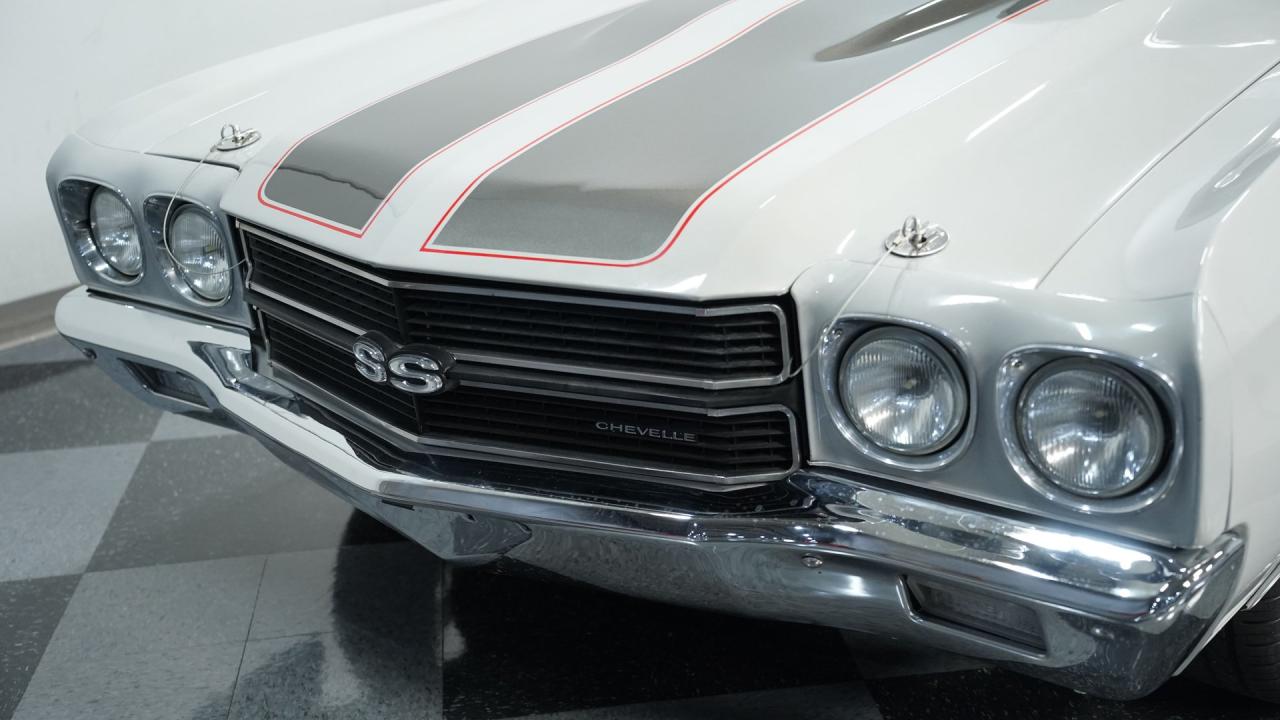 1970 Chevrolet Chevelle LS2 Restomod