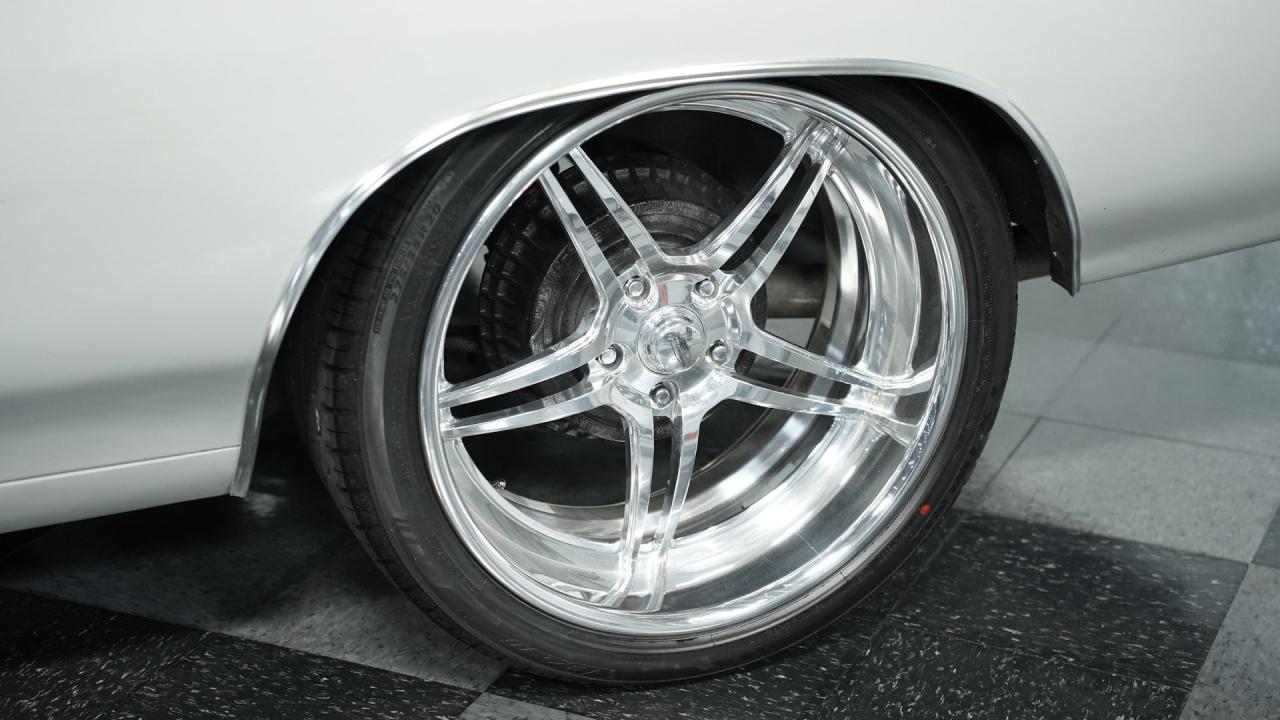 1970 Chevrolet Chevelle LS2 Restomod