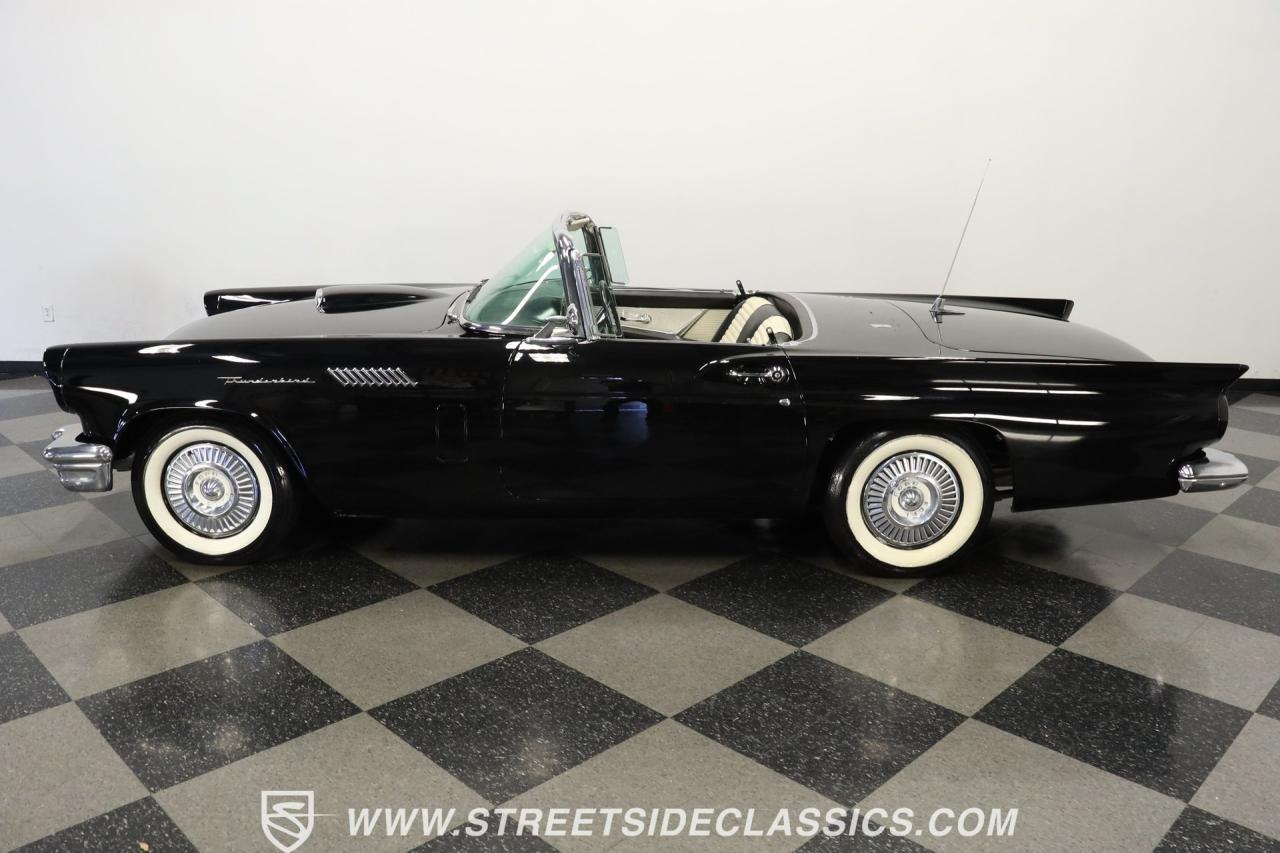 1957 Ford Thunderbird Convertible