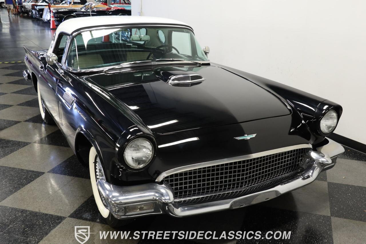 1957 Ford Thunderbird Convertible