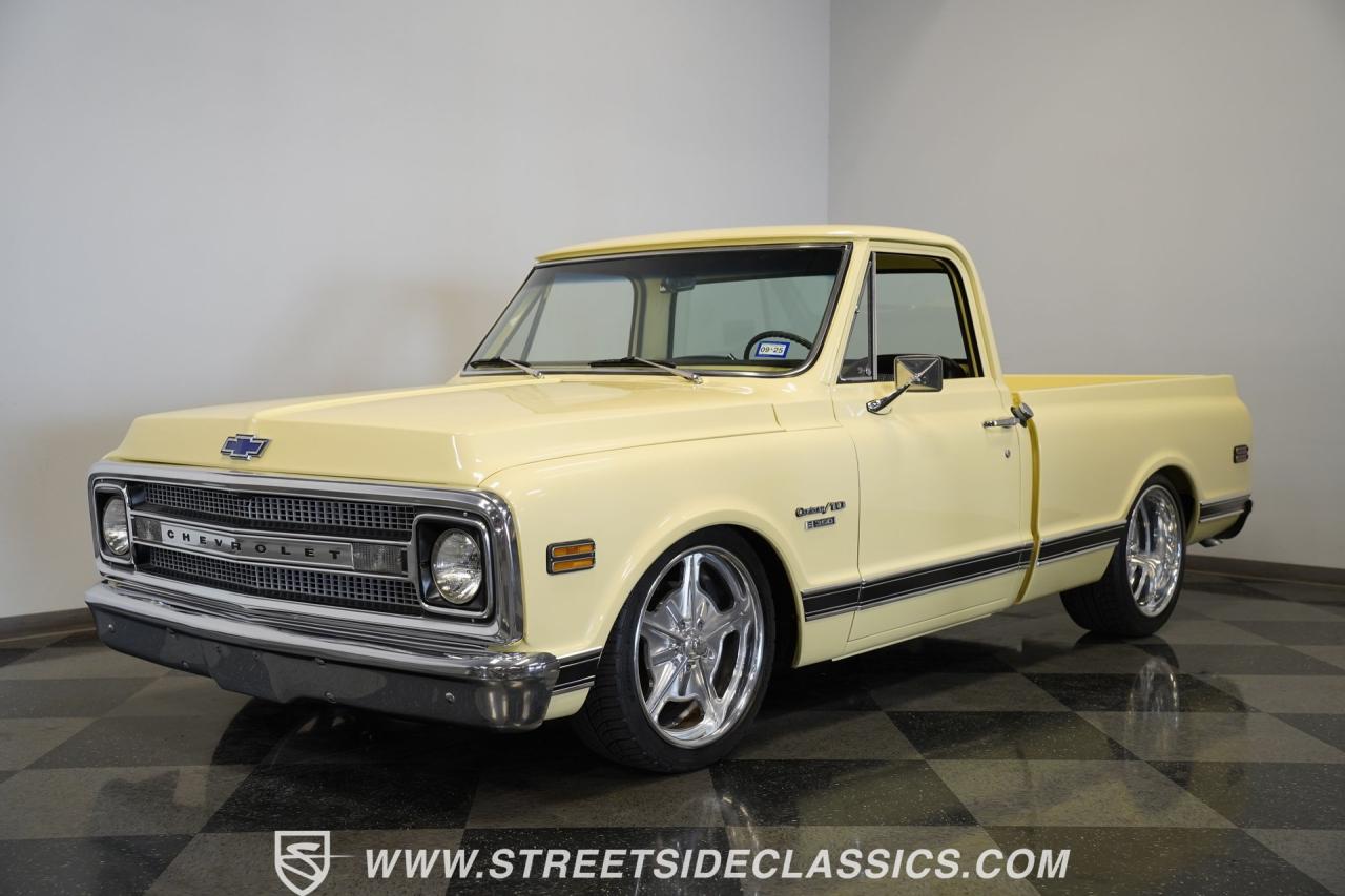 1969 Chevrolet C10 Big Window Restomod