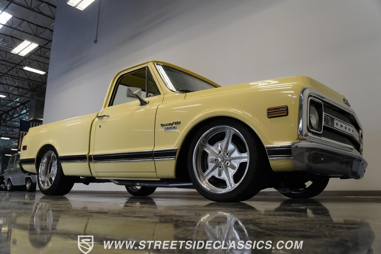 1969 Chevrolet C10 Big Window Restomod