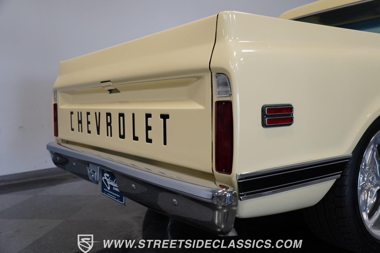 1969 Chevrolet C10 Big Window Restomod