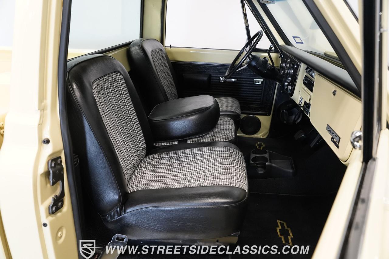 1969 Chevrolet C10 Big Window Restomod