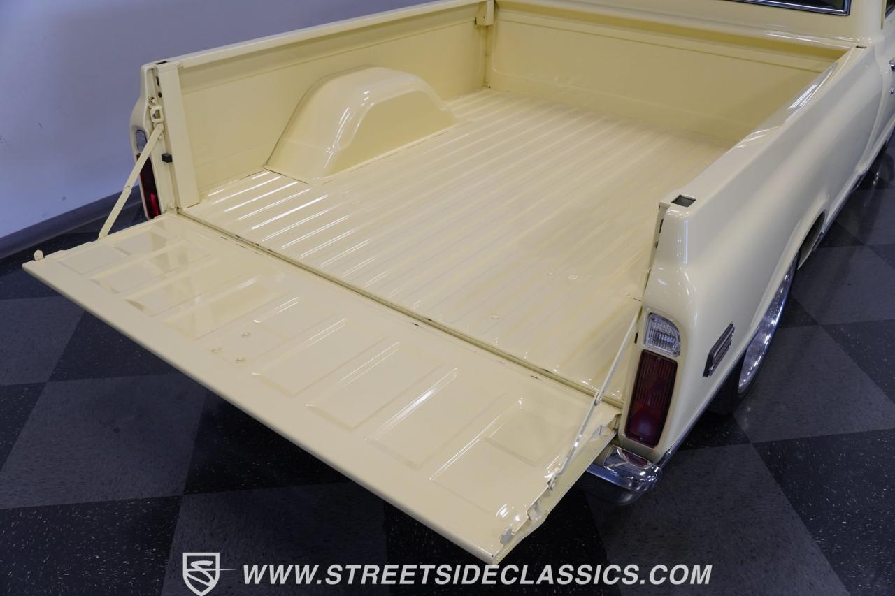 1969 Chevrolet C10 Big Window Restomod