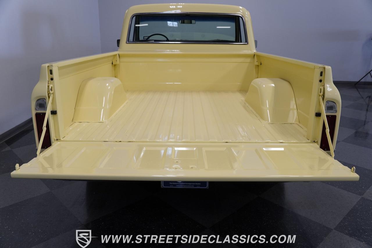 1969 Chevrolet C10 Big Window Restomod