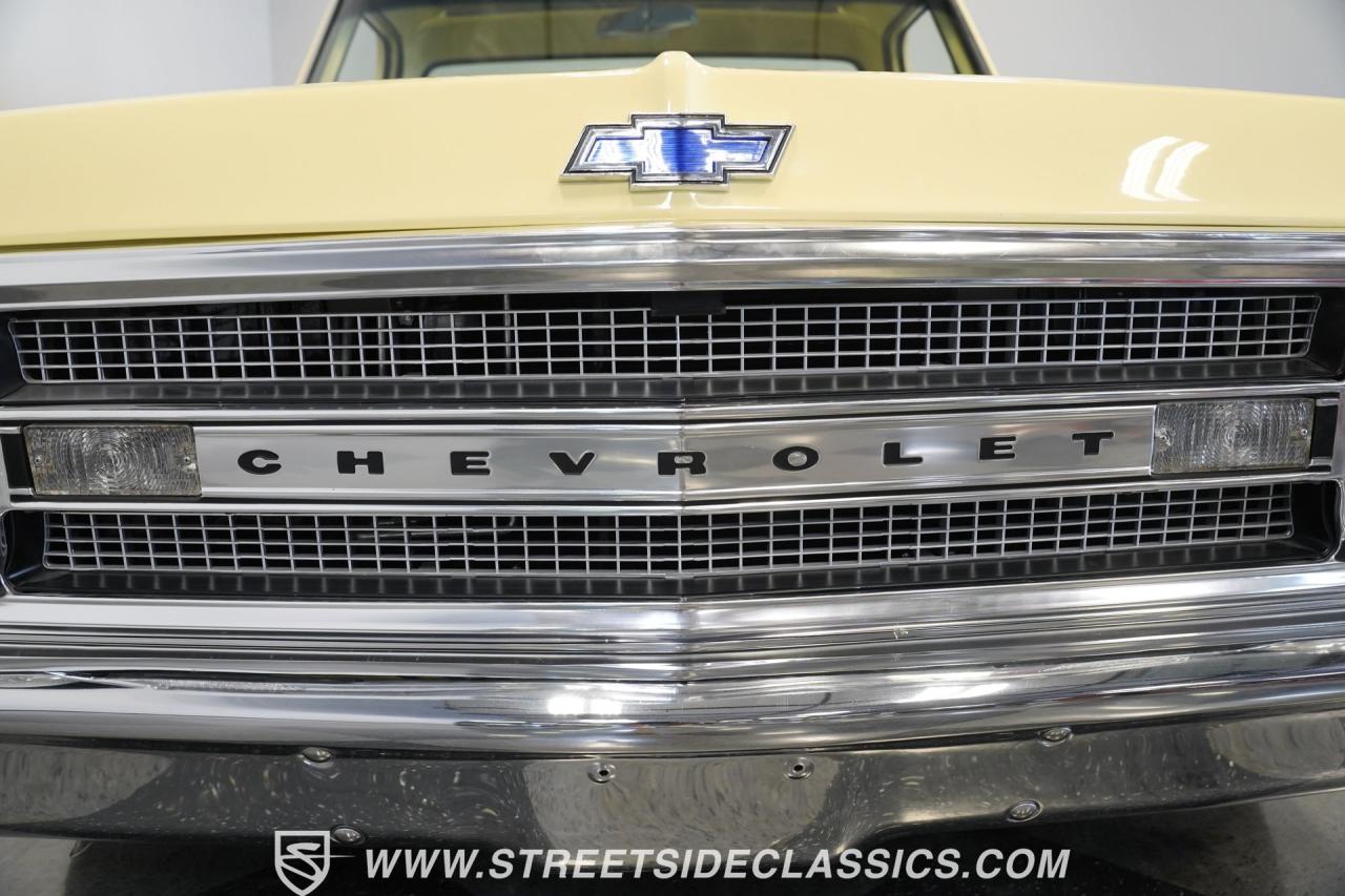 1969 Chevrolet C10 Big Window Restomod