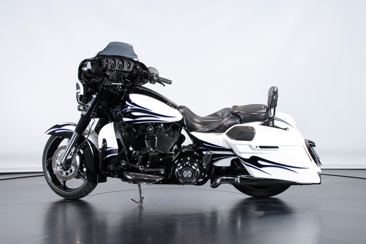 2015 Harley Davidson STREET GLIDE CVO